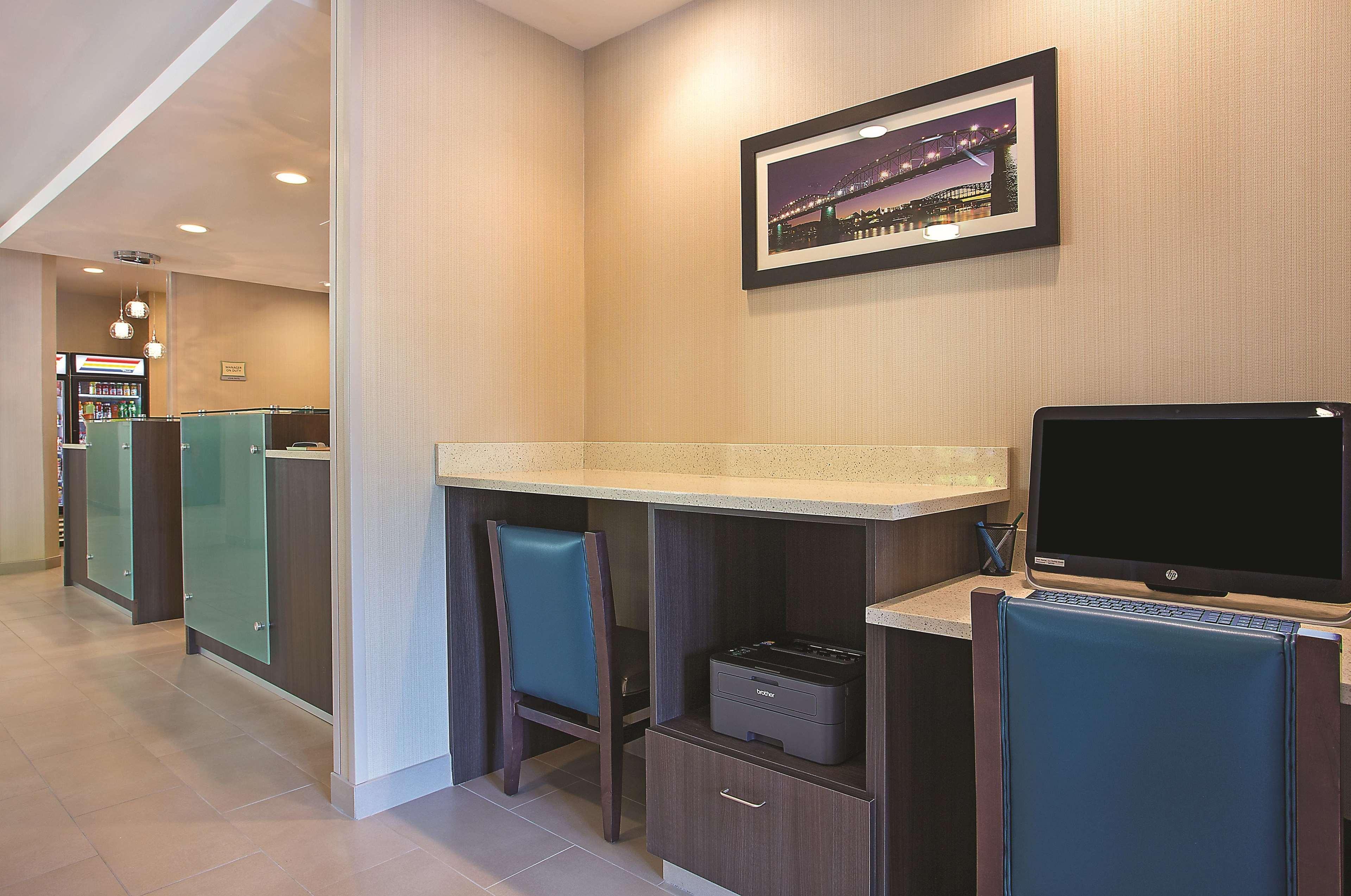La Quinta By Wyndham Chattanooga - Lookout Mtn Exterior photo